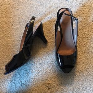 Clark’s Black Patent Sling Back Heels 9W